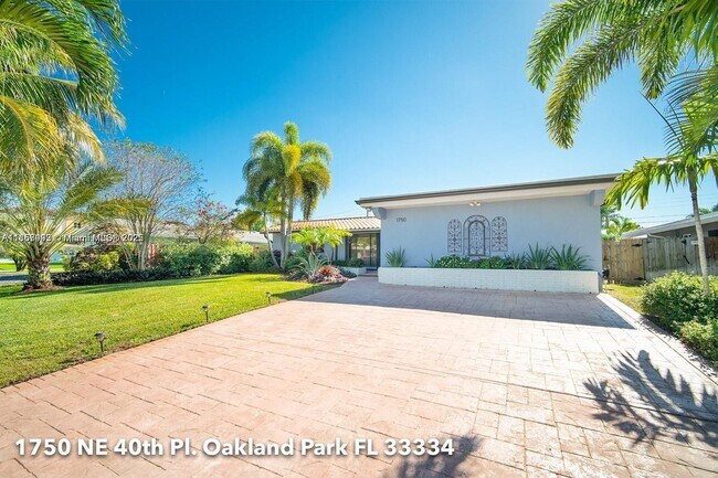Building Photo - 1750 NE 40th Pl Rental