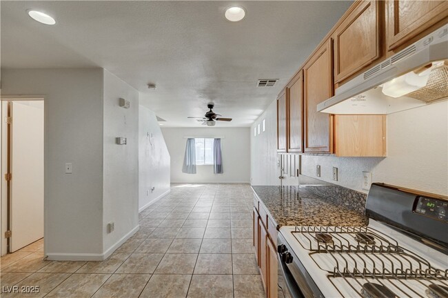 Building Photo - 2275 Windmill Grove Ct Rental