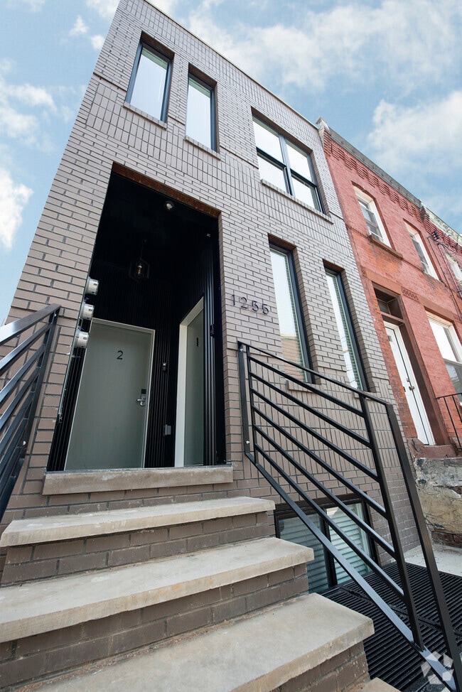 Building Photo - 1255 N 24th St Unit #2 Rental