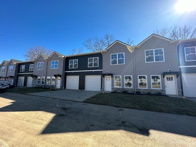 Building Photo - 5565 Limaburg Rd