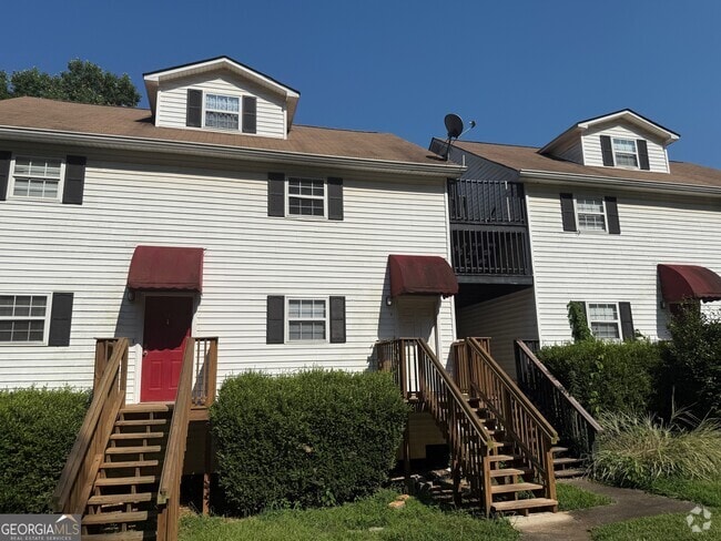 Building Photo - 237 Turner St Unit APT E