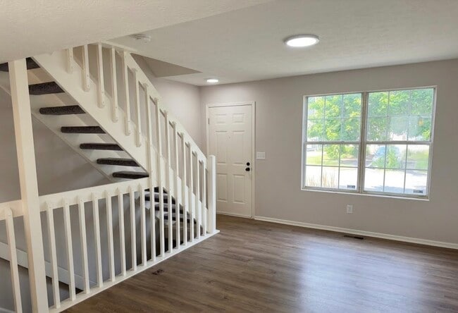 5122 Singleton Dr Unidad 5122 Singleton Drive