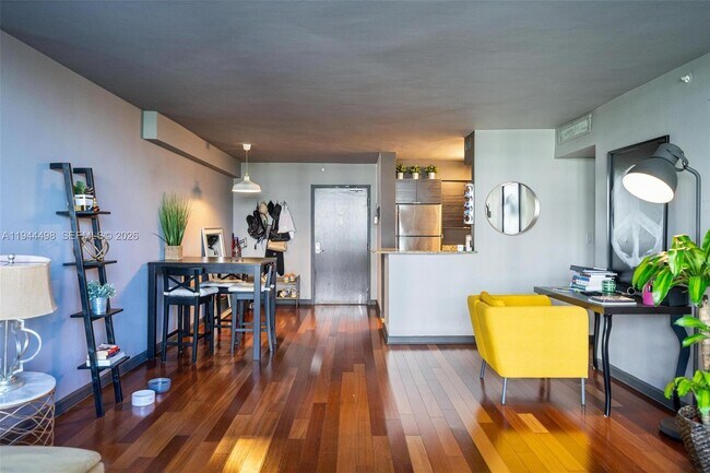 Photo - 1500 Bay Rd Unit 458S