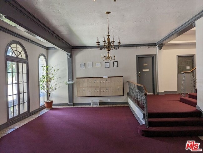 Photo - 335 S Berendo St