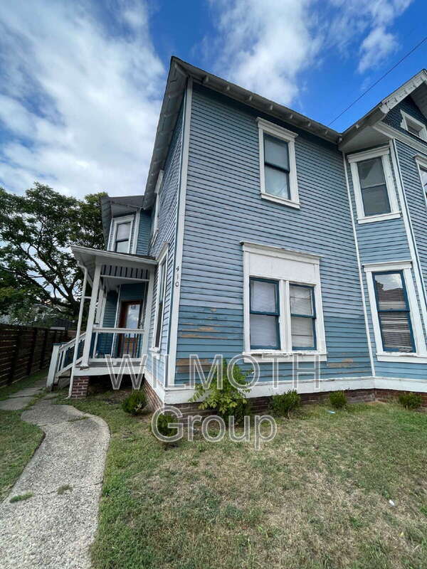 Building Photo - 410 E 16th St Unit #2