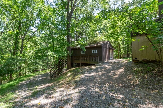Photo - 1 Bed, 1 Bath, Apartment in Harpers Ferry, WV