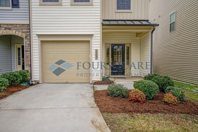Building Photo - Spacious 3-Bed, 2.5-Bath Townhome with Was...