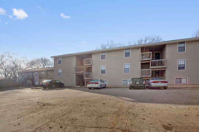 Photo - Barton Crossing Apartments