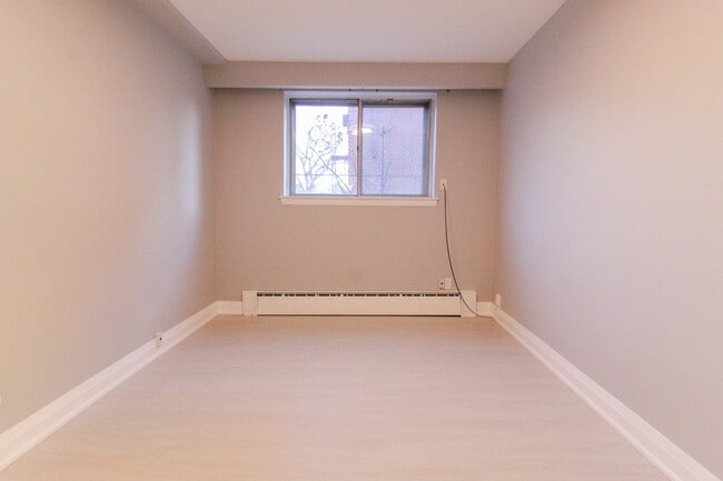 Photo - 26 Annapearl Ct Unit Lower