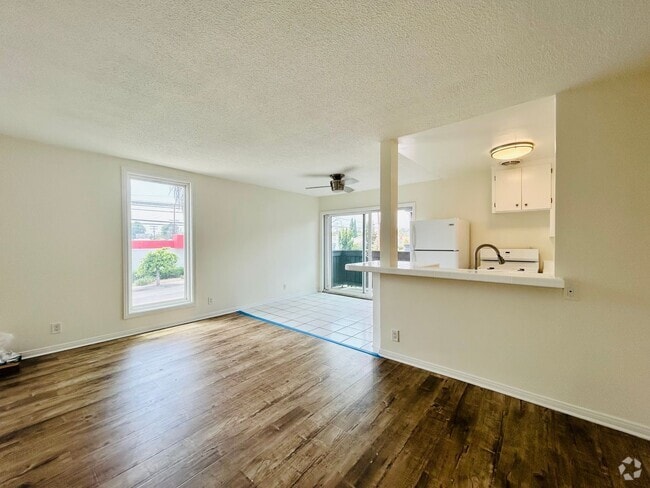 Building Photo - bun183 Unit 38-2 Rental