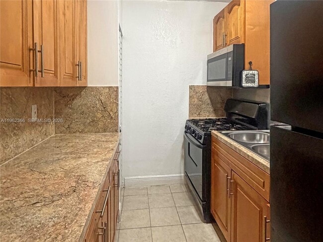 Photo - 1245 W 24th St Unit 108