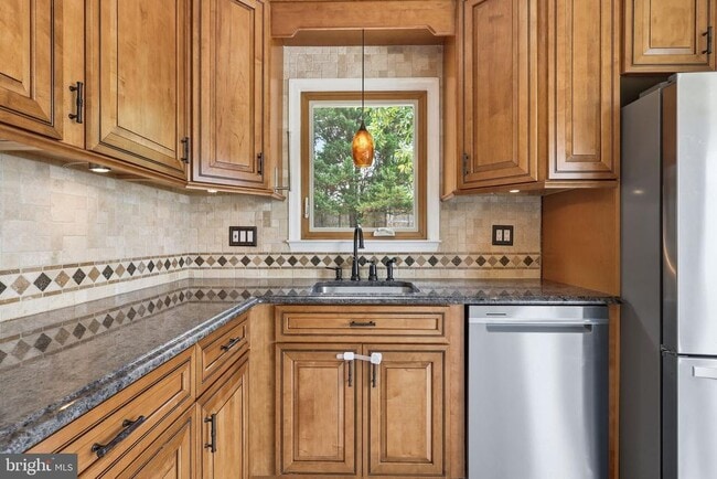 Photo - 7690 Green Garland Dr