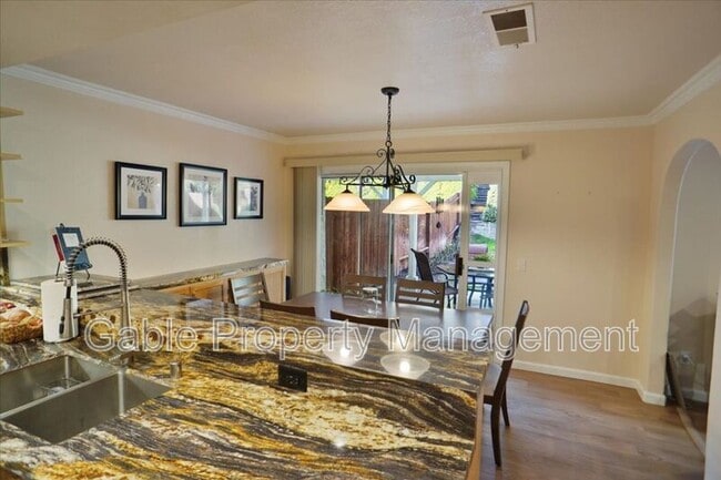 Photo - 15845 Rosehaven Ln