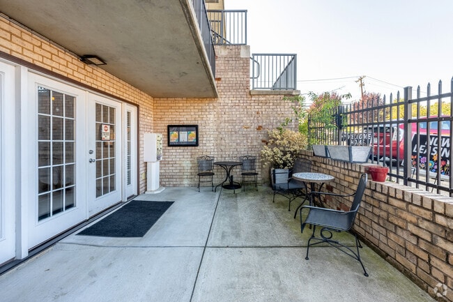 Outside Sitting Area