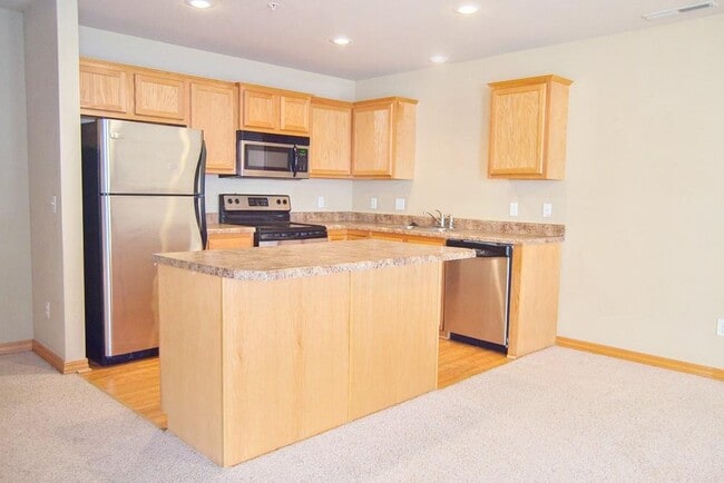 Photo - 2829 W Hillshire Dr