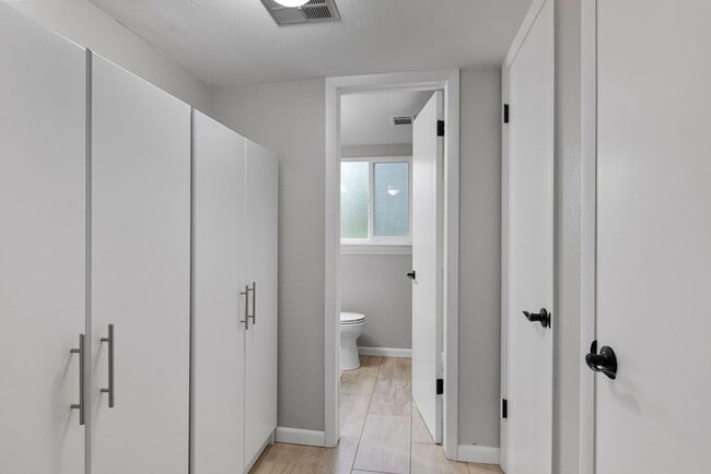 Photo - Students Welcome! Spacious 5 Bedroom Home in West Fort Collins