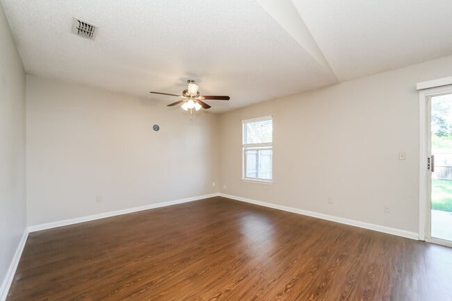 Photo - 2632 McCormick Woods Ct