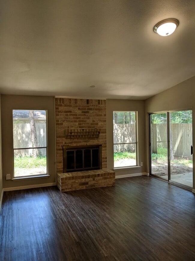 Photo - 26 W Broken Oak Ct
