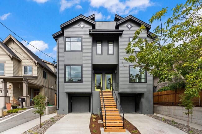 Photo - 591 NE Tillamook St