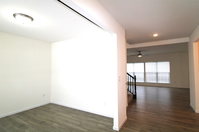 Photo - 130 Prairie Wind Dr