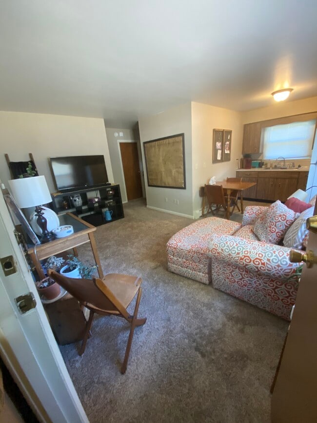 518 E Peru St Apartments For Rent in Princeton, IL