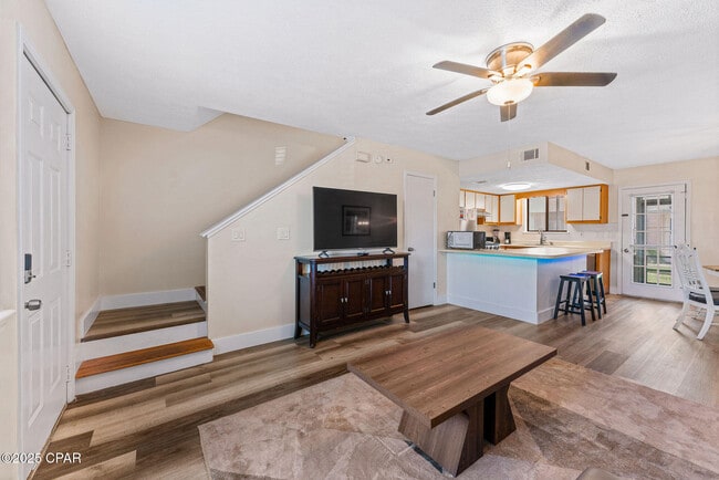 Photo - 120 Bonnie Ln