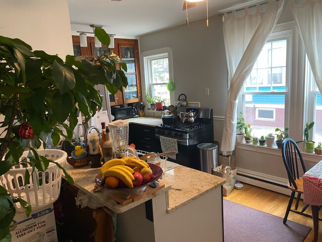 Photo - 25 Forest St