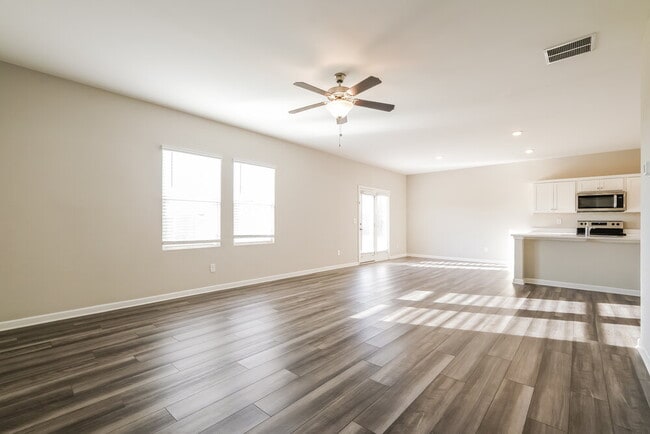 Photo - 117 Bentwater Wy