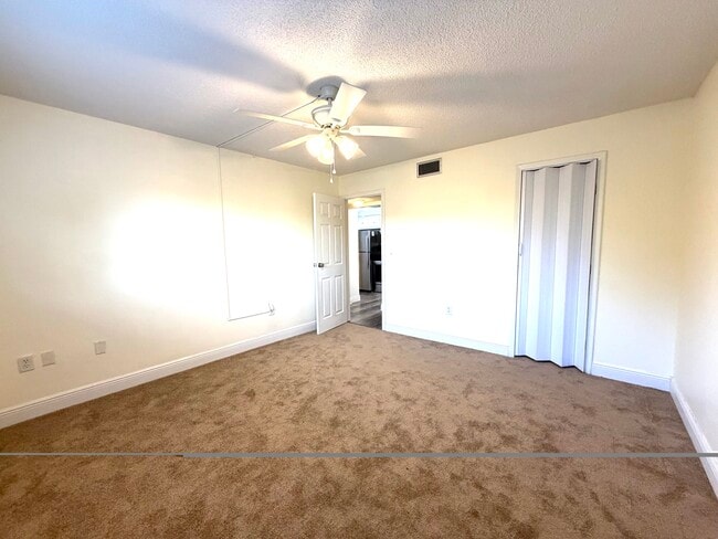 Photo - 3704 Broadway Unit 216