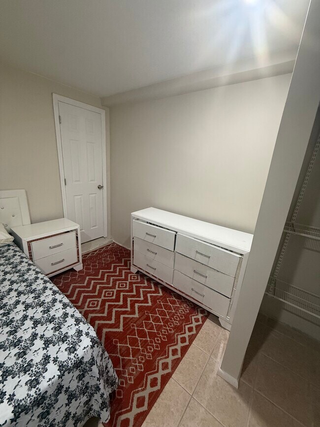 Photo - 7821 Hope St