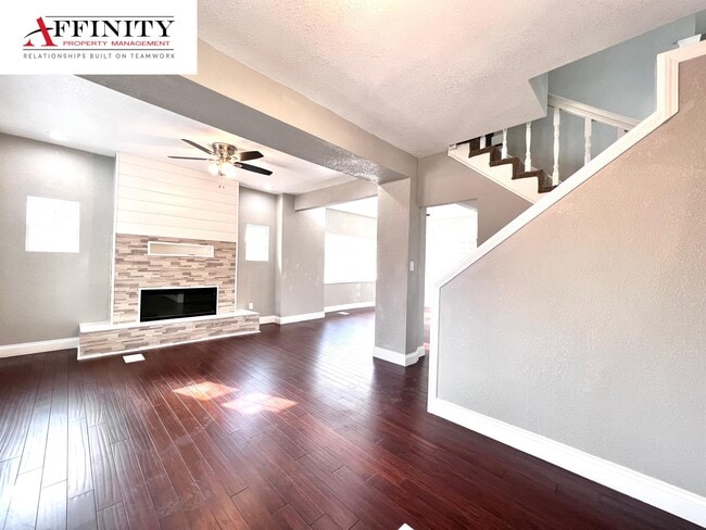 Photo - 3606 S Benton Ave