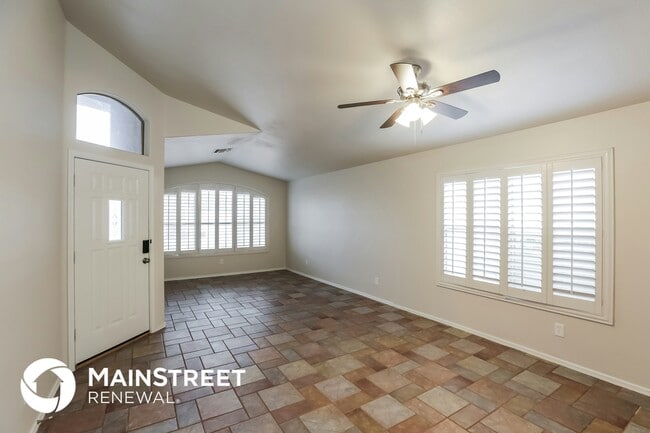 Photo - 1913 N 128th Ave