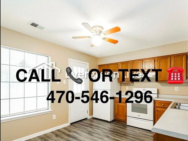 Photo - 2816 Maryland Cir W