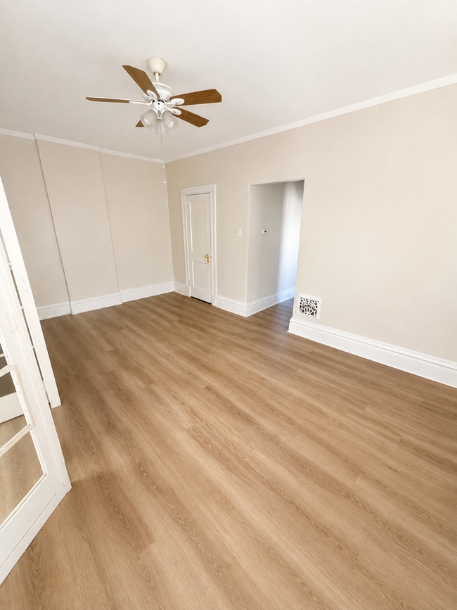 Photo - 3001-3003 Osage St. Unit 3001