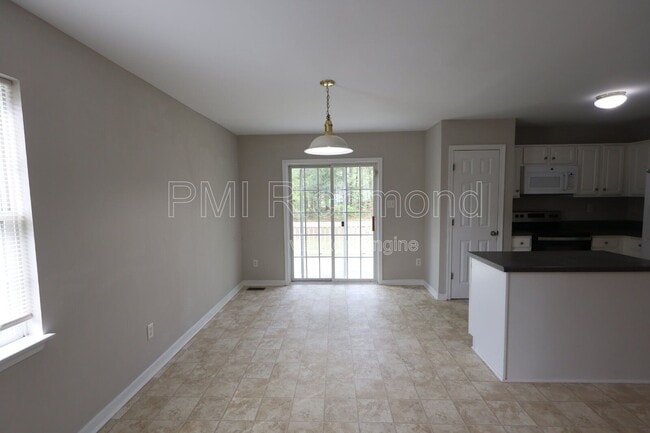 Photo - 9824 Willow Glen Ct