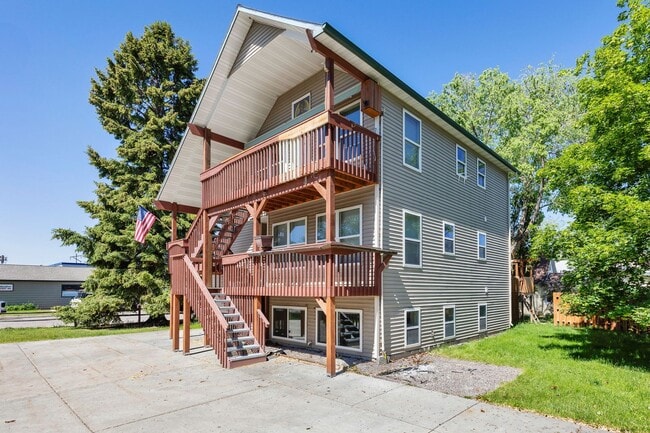 Photo - Marshall Unit B