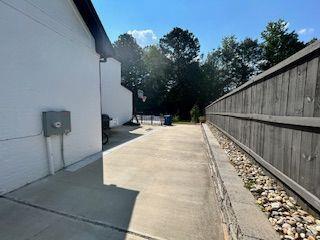 Photo - 960 Nours Cir SE
