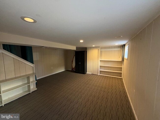 Photo - 5831 Mt Vernon Dr