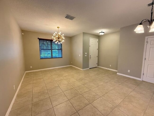 Photo - 5/3 Near Clermont -$500 OFF THE FIRST MONTH'S RENT