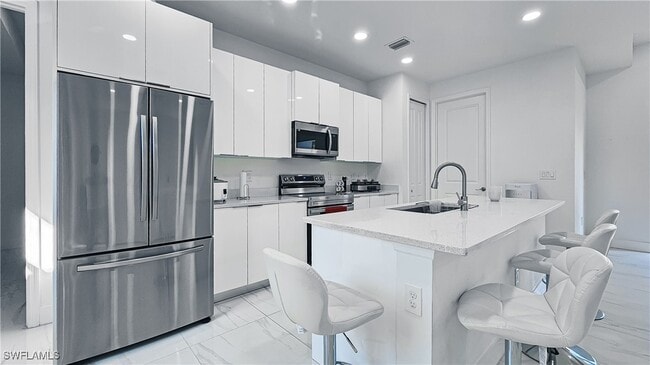 Building Photo - 1503 W 17th St Rental
