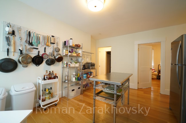 Photo - 319 Columbia St Unidad 1