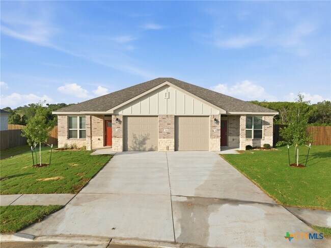 Photo - 509 Adley Ave