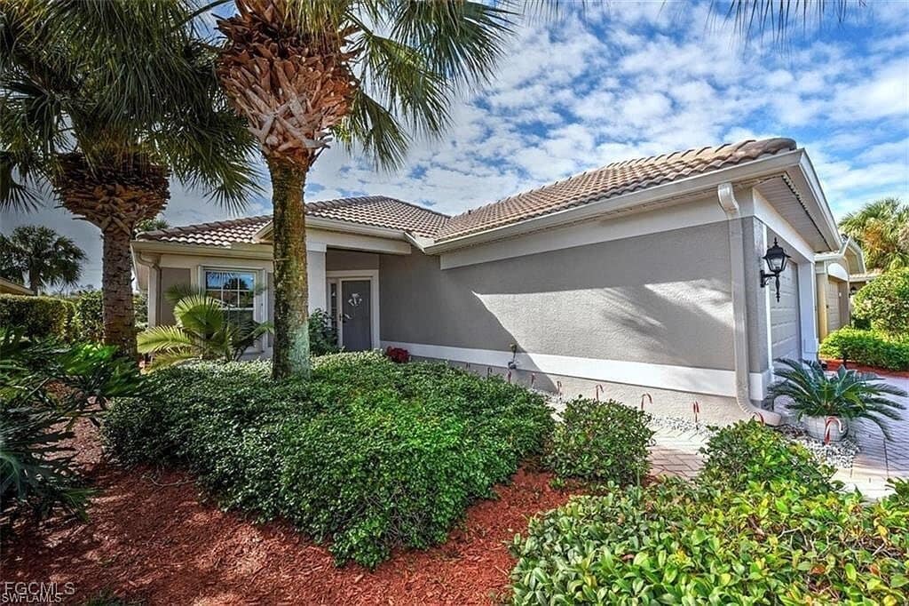 Photo - 10018 Oakhurst Way