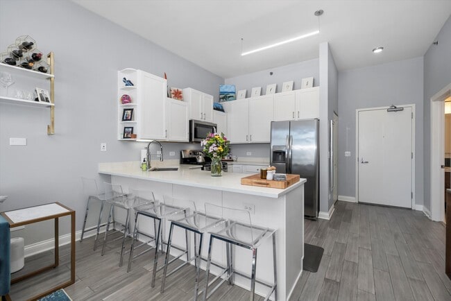 Photo - 230 W Division St Unit 1406