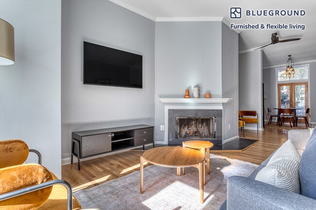 Photo - 2107 O St NW Unidad FL1-ID340