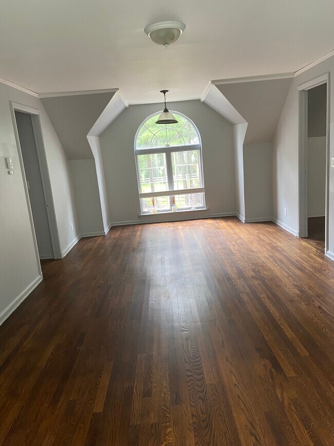 Living Room - 68 Wheatley Rd