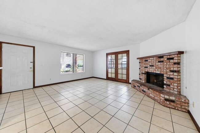 Photo - Beautifully Updated 2BR/2BA Downstairs Con...