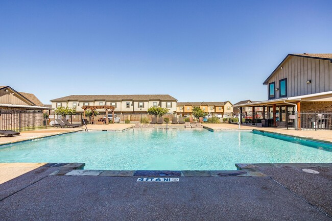 Creekside Townhomes