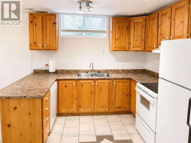 Photo - 101 Hodgson Dr