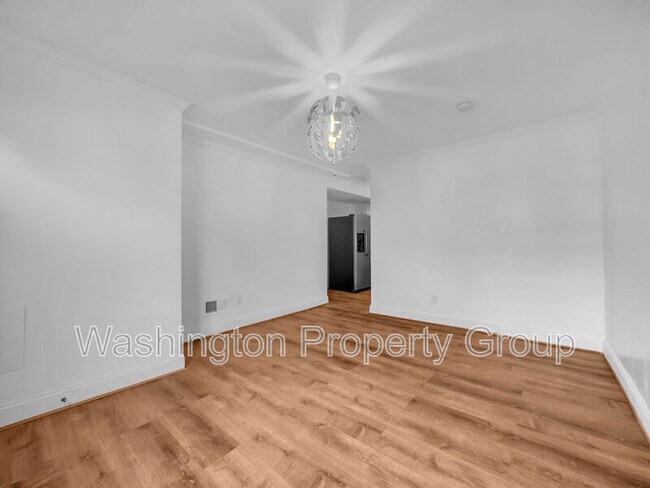 Photo - 1701 Montello Ave NE